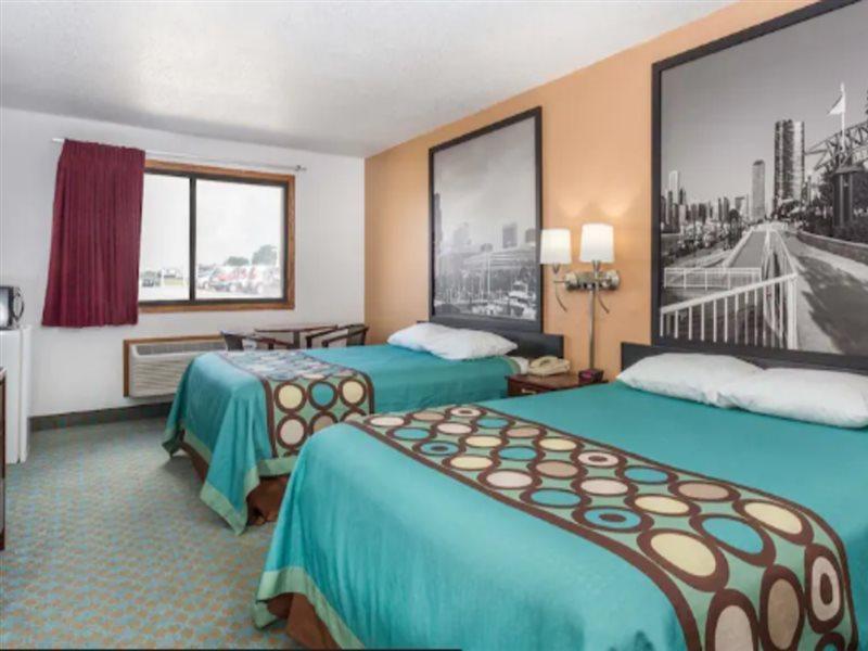 Super 8 By Wyndham Bourbonnais/Kankakee Area Εξωτερικό φωτογραφία