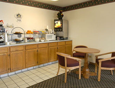 Super 8 By Wyndham Bourbonnais/Kankakee Area Εστιατόριο φωτογραφία